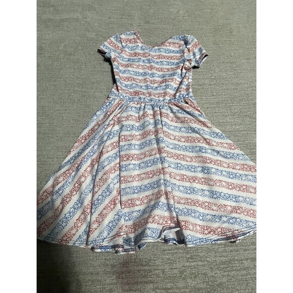 Dot Dot Smile Dress Girl’s Size 5/6 White Stripes Graphic Geometric Short Sleeve - Picture 8 of 9